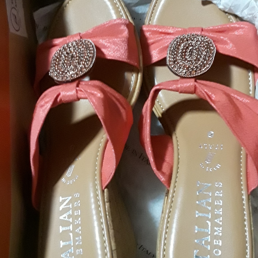 Shoes size 8. Brand is Italian Shoe Makers from Italy